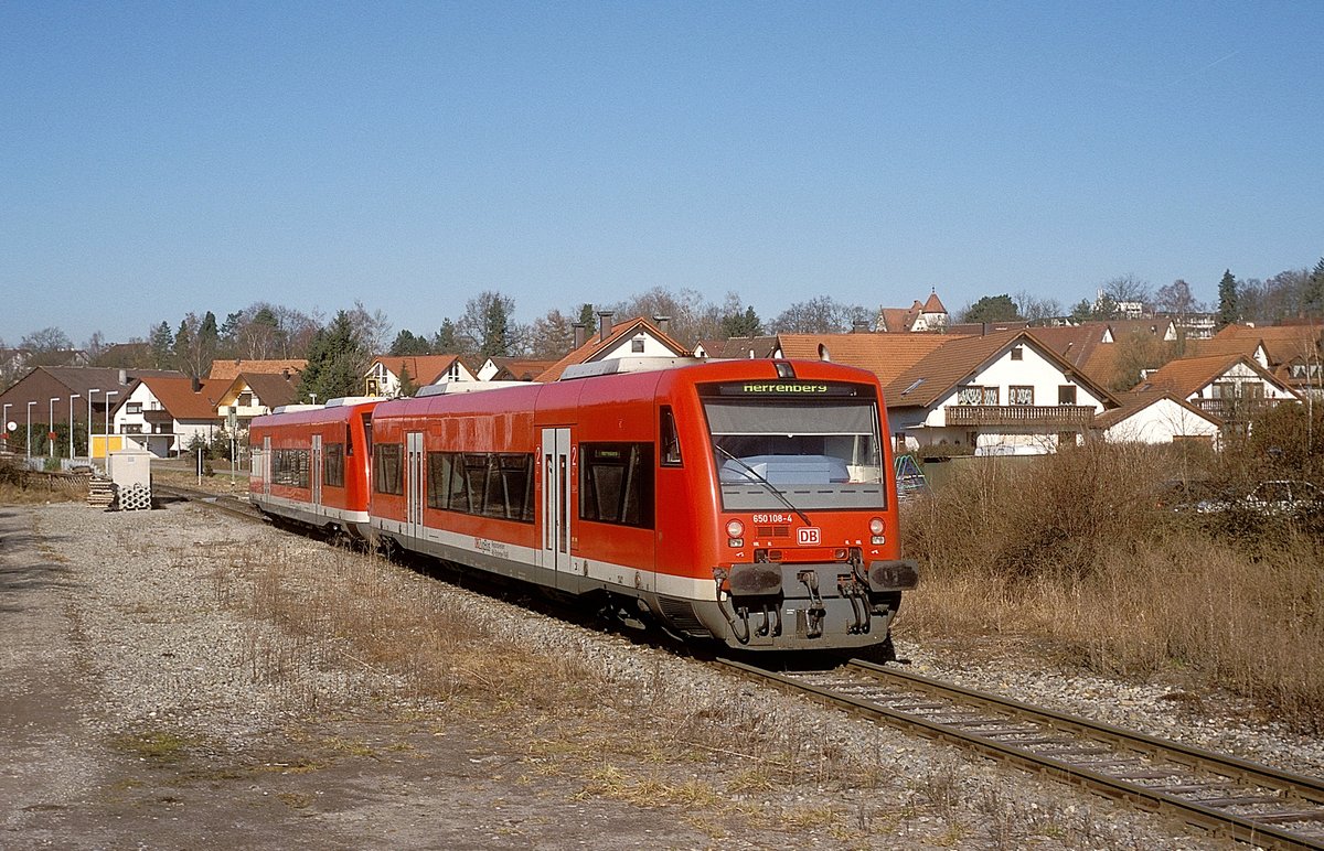 650 108 + 650 105  Gülstein  15.02.01