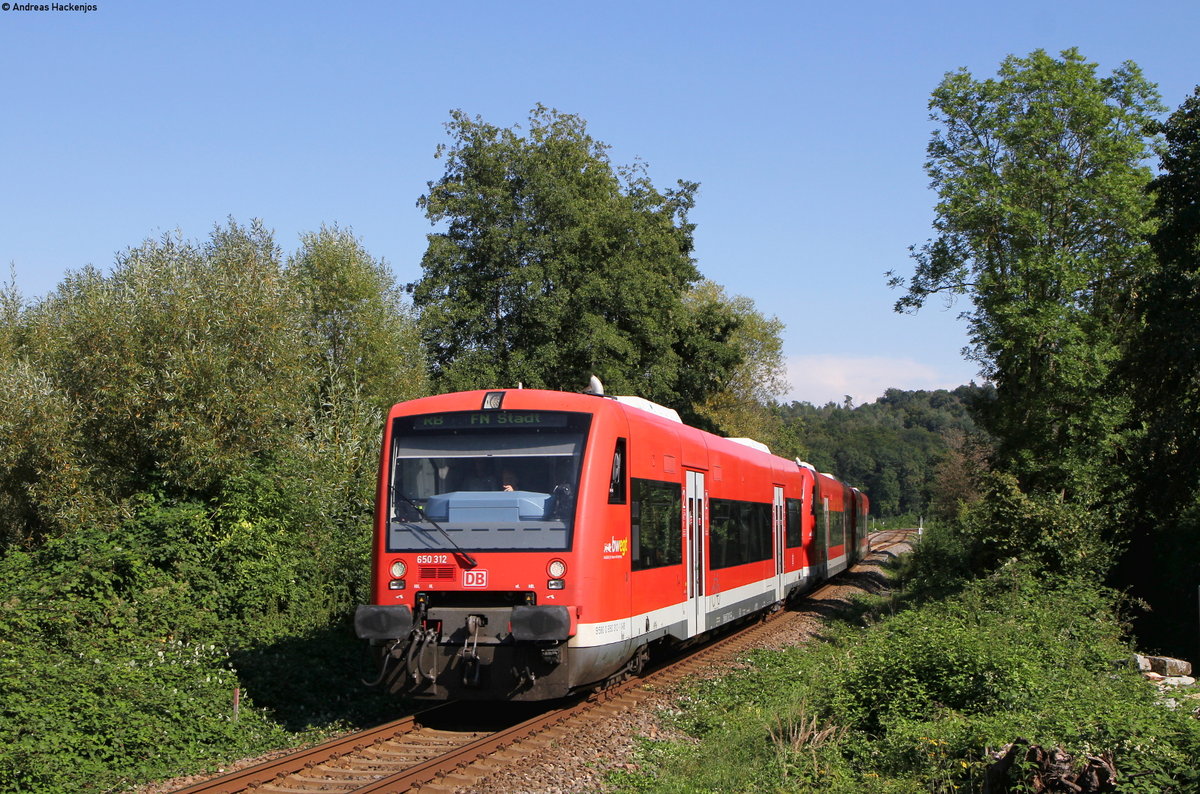 650 312-1; 650 117-4 und 650 116-6 als RB 22781 (Radolfzell-Friedrichshafen Stadt) bei Stahringen 25.8.19