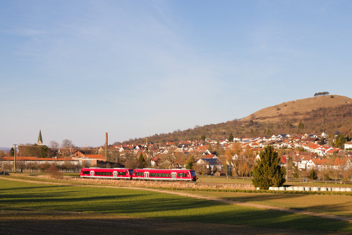 650-Doppel als RB64 Kirchheim-Oberlenningen am 13.02.2022 bei Owen (Teck). 