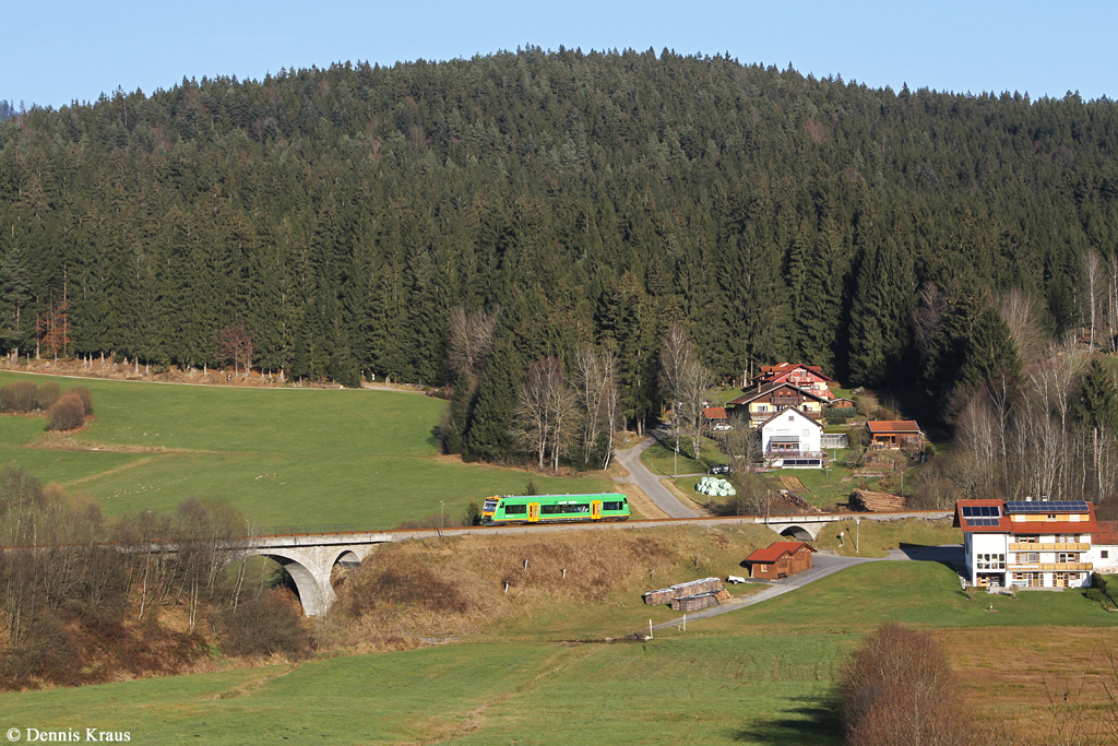 650 der Waldbahn am 29.11.2014 bei Außenried.