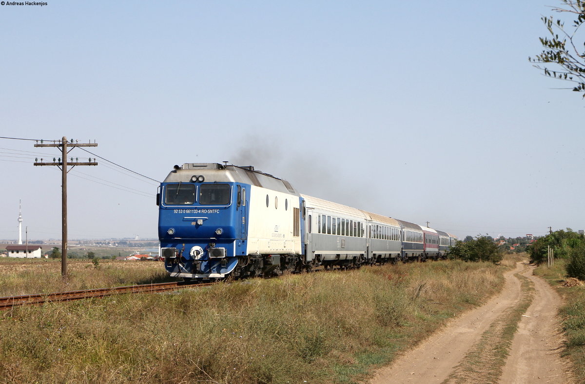 66 1133-4 mit dem D 1924 (Arad-Mangalia) bei Tuzla 28.8.17