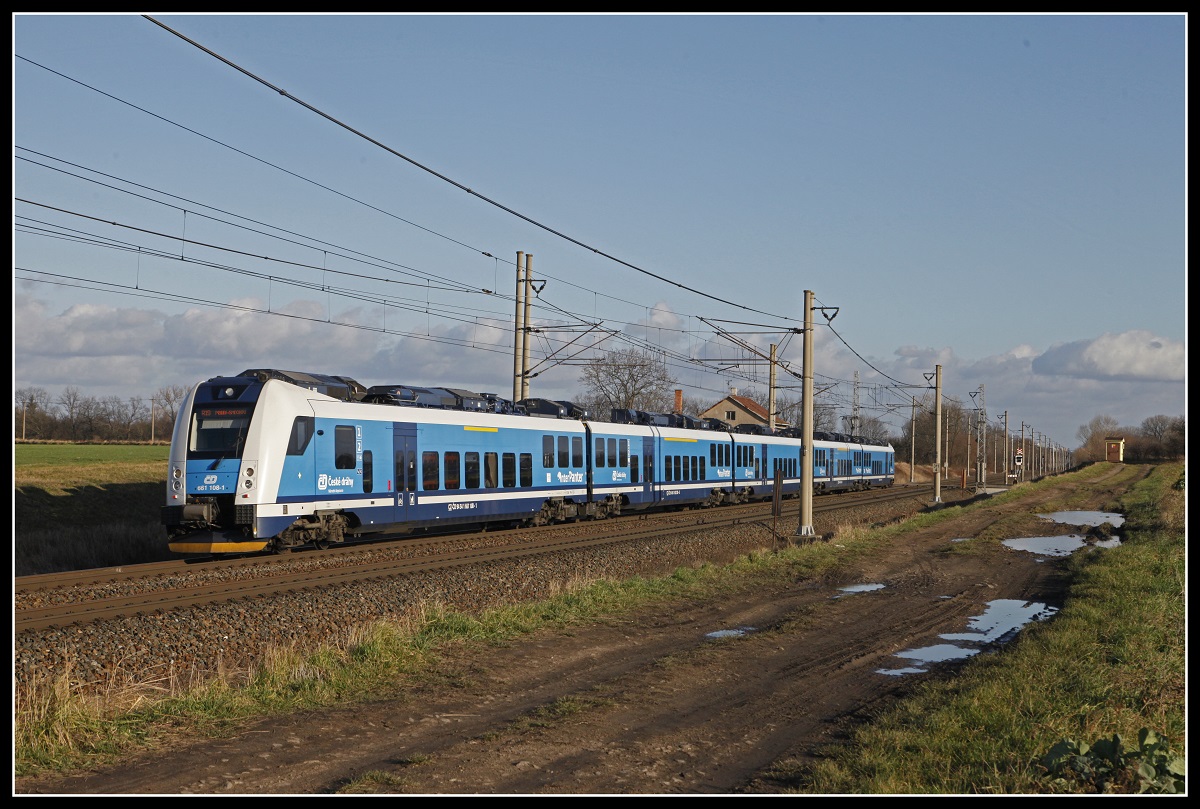 661 108 bei Pardubice Opocinek am 10.12.2019.
