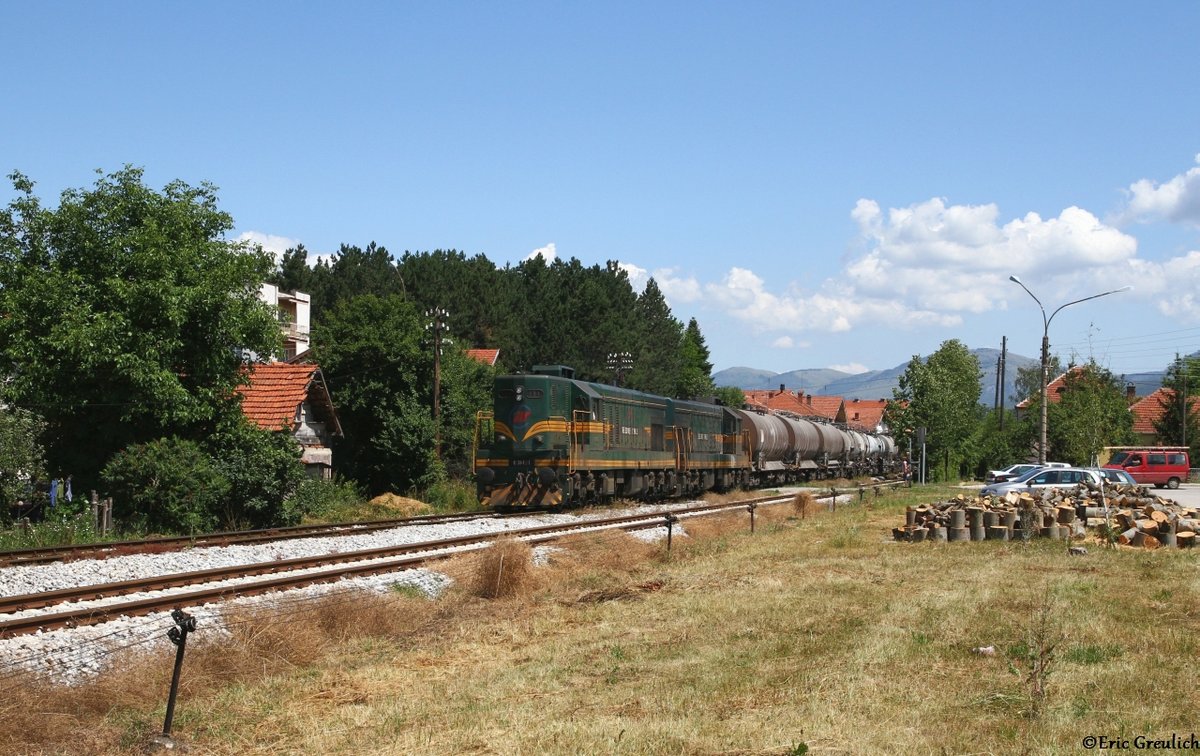 661 121 und 661 xxx am 06.07.16 in Svrilig.