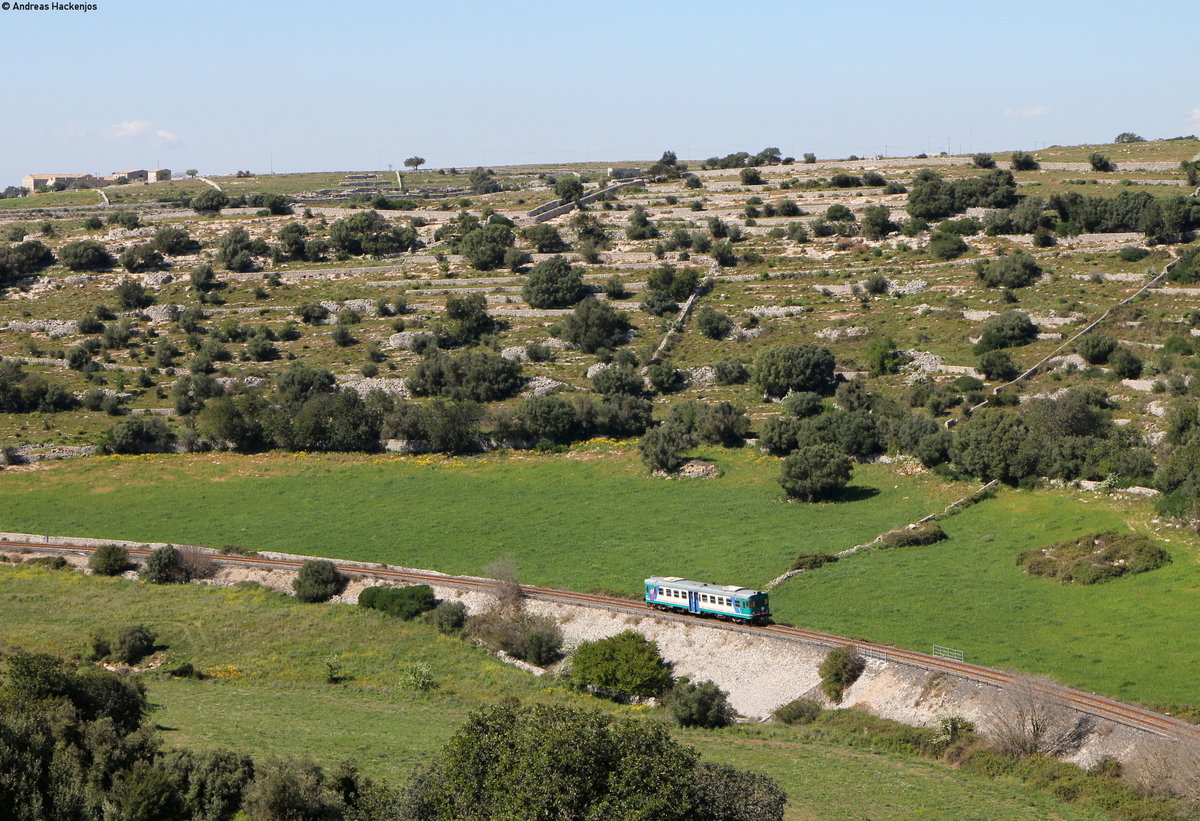 668 3325  als R 34853 (Gela-Siracusa) bei Donafugata 27.3.17