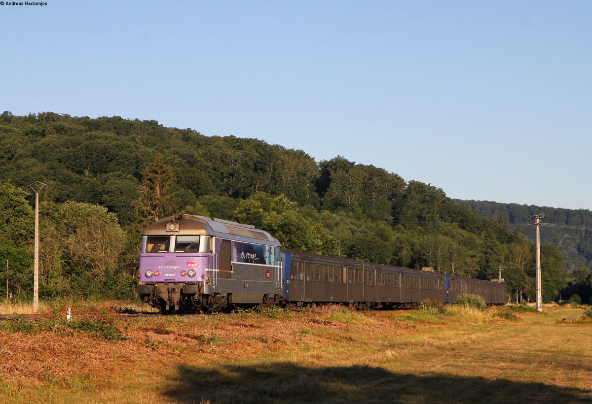 67464 mit dem TER31807 (St Dié des Vosges-Strasbourg) bei Gresswiller 5.7.19