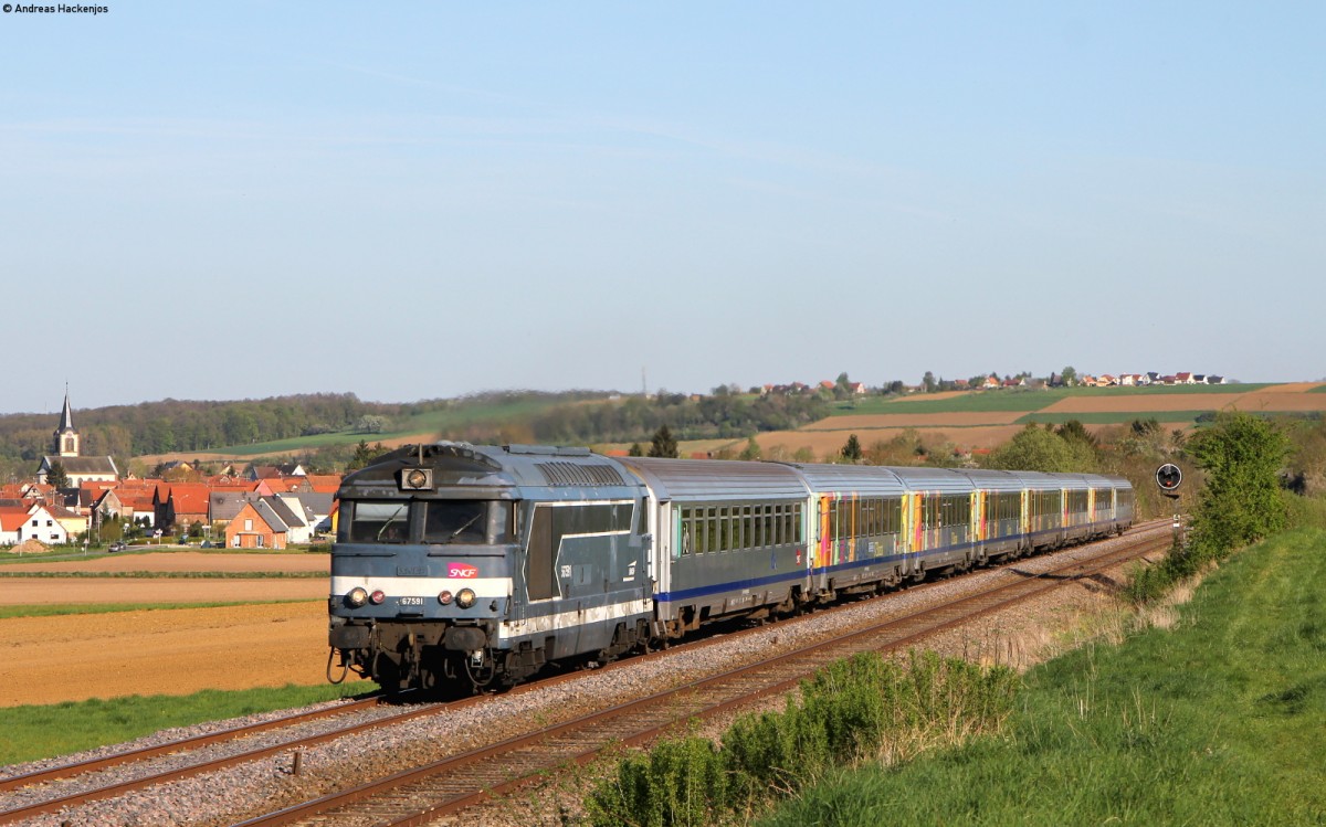 67591 mit dem TER30908 (Krimmeri-Meinau-Sarreguemines) bei Obermordern 21.4.15