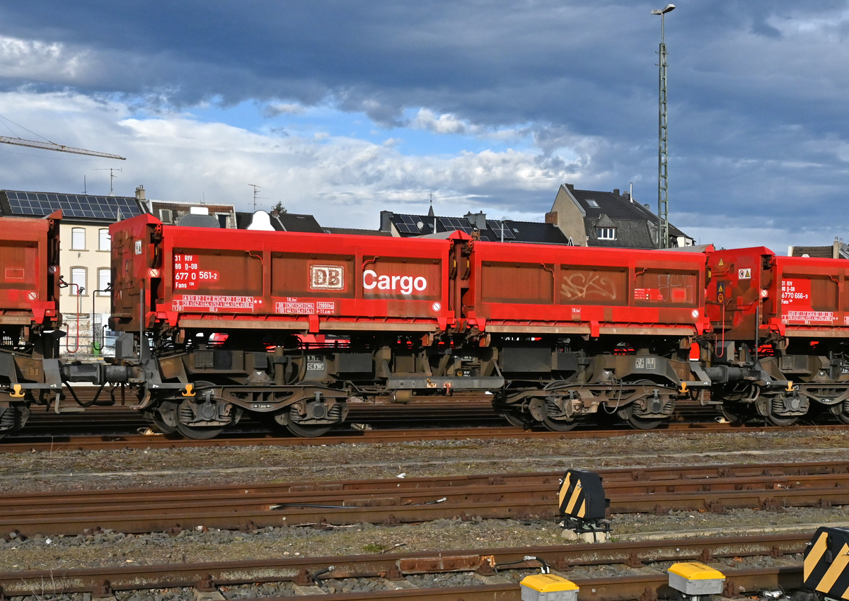 6770 561-2 DB-Cargo abgestellt in Euskirchen - 31.12.2021
