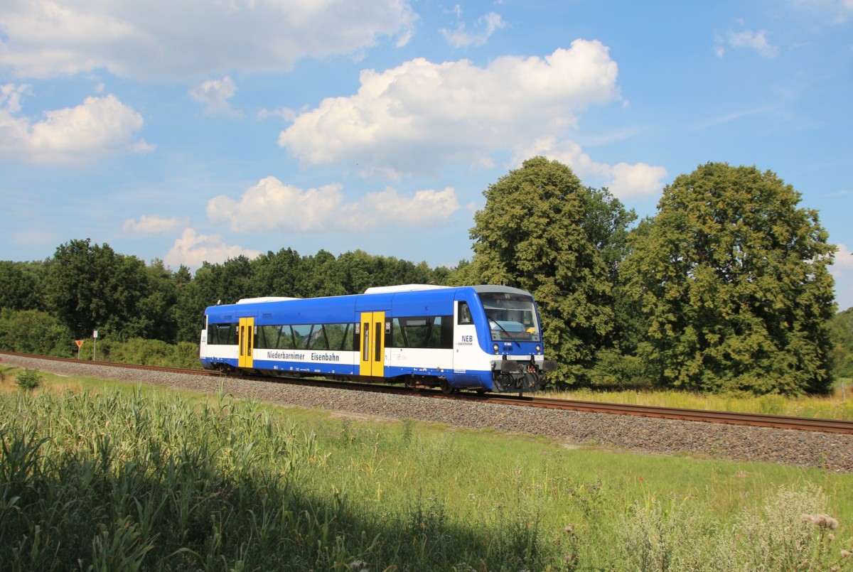 6.8.2015 RB 63 / VT 004 der Niederbarnimer Eisenbahn vor Britz