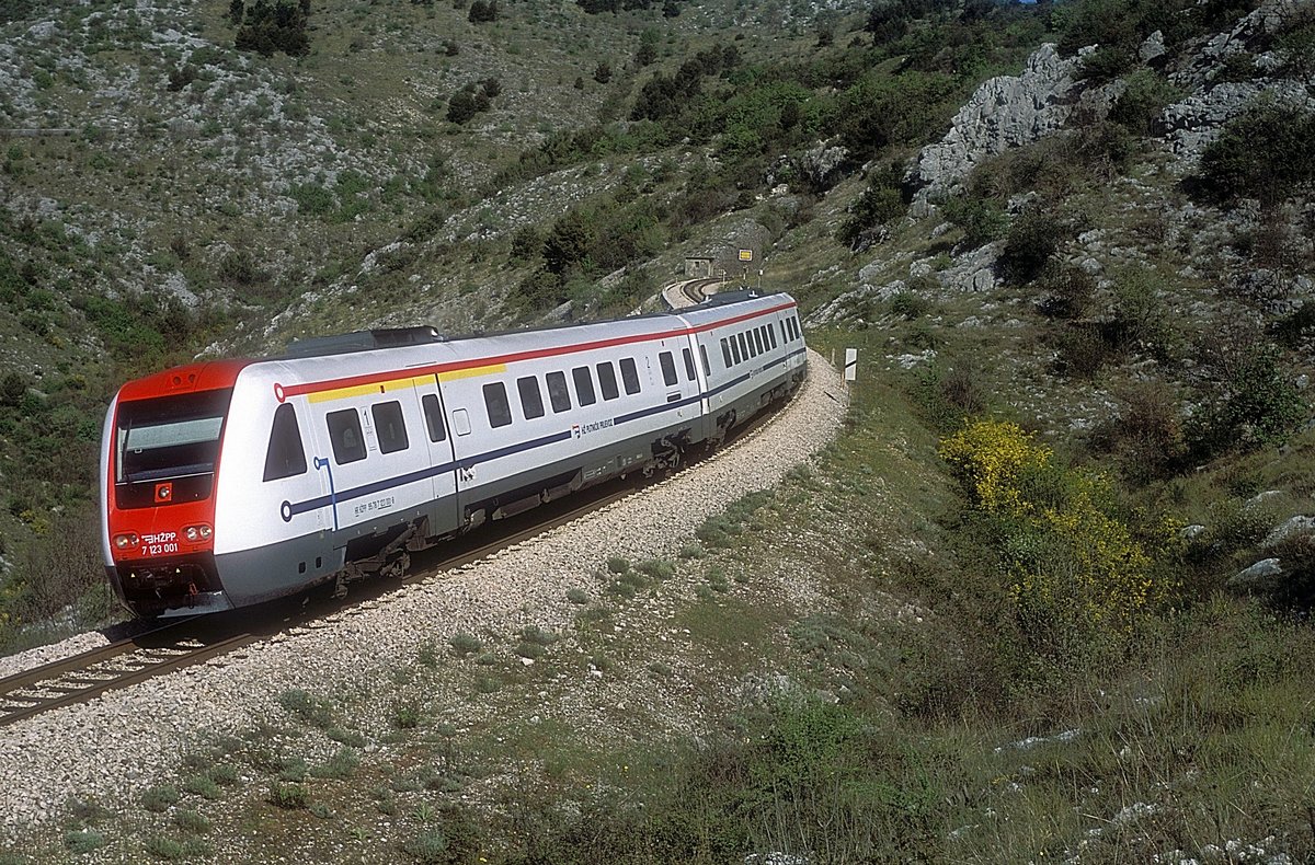 7 123 001  Labin  19.04.19