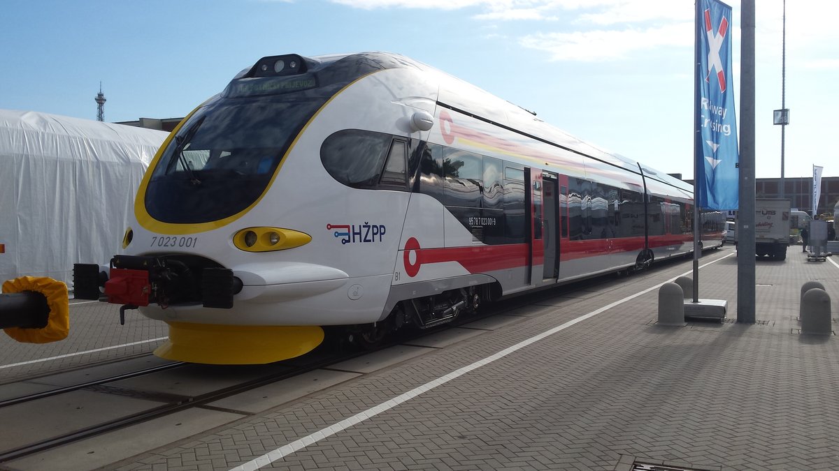 Baureihe 7023 Fotos - Bahnbilder.de