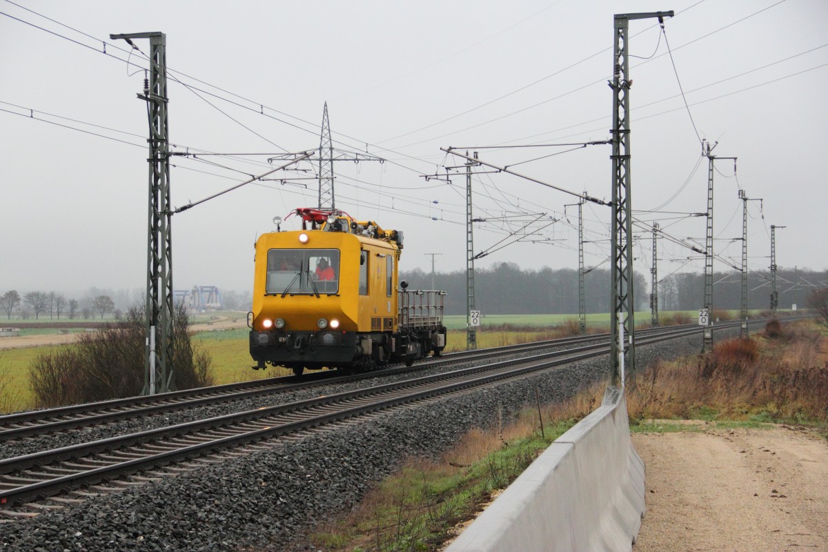 703 119-9 DB Netz bei Staffelstein am 13.12.2013.
