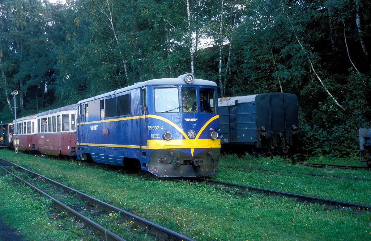 705 907  Jindrichuv - Hradec  23.09.00