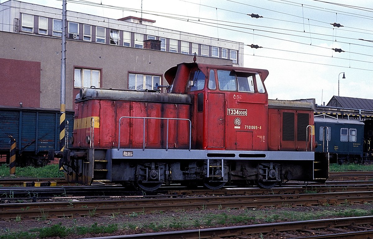 Двигатель br 710