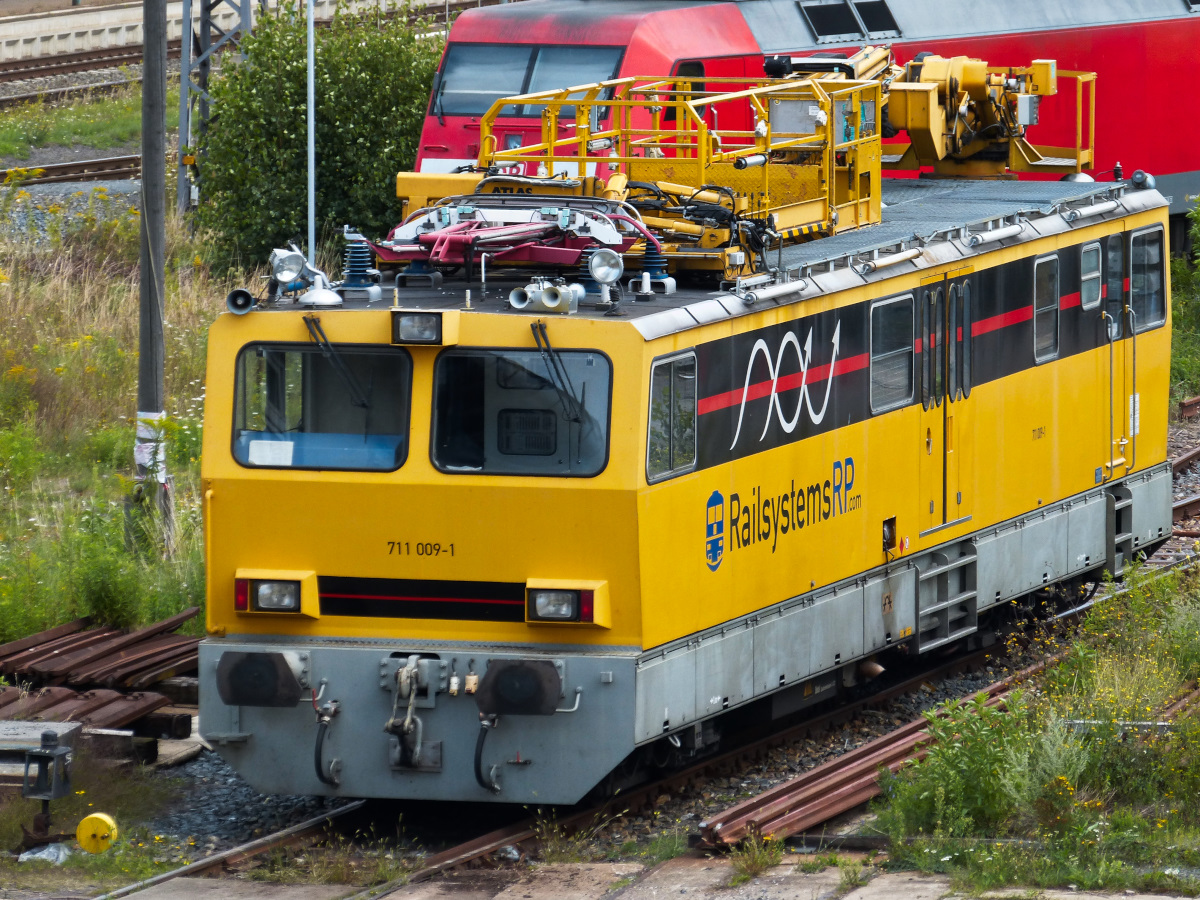 711 009-1 am 16.08.2014 Bahnhof Nordhausen