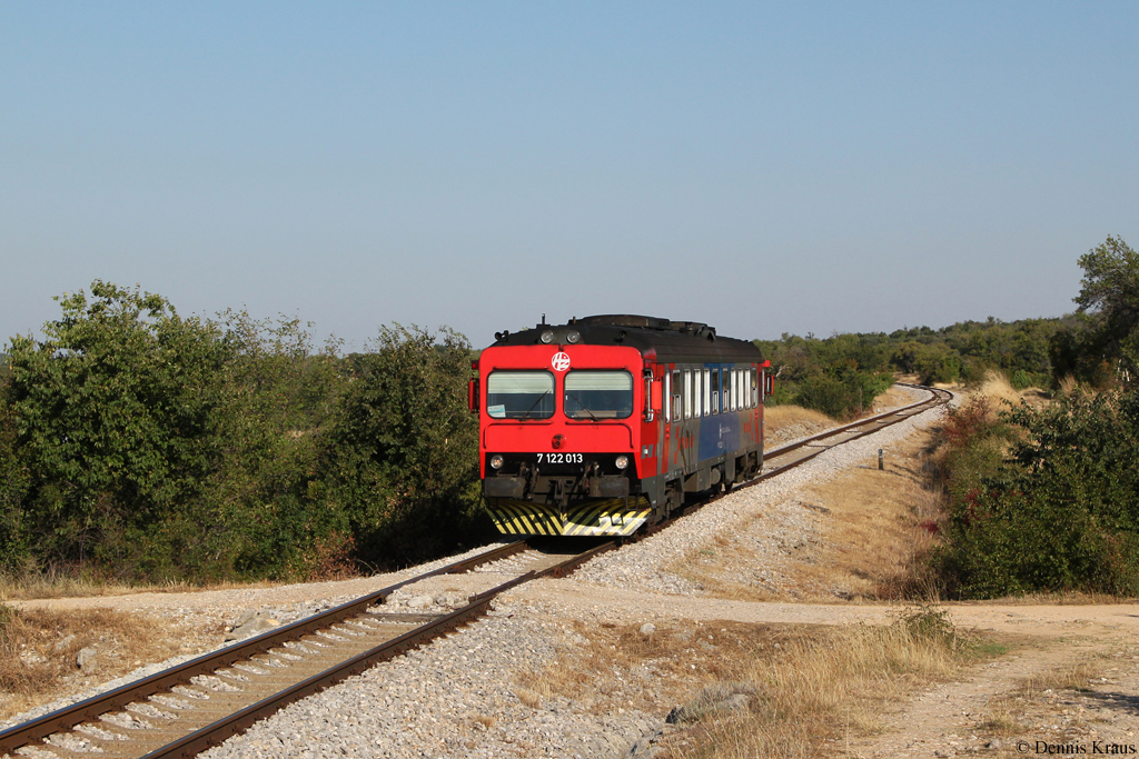 7122 013 als 5700 am 31.08.2013 bei Benkovac.