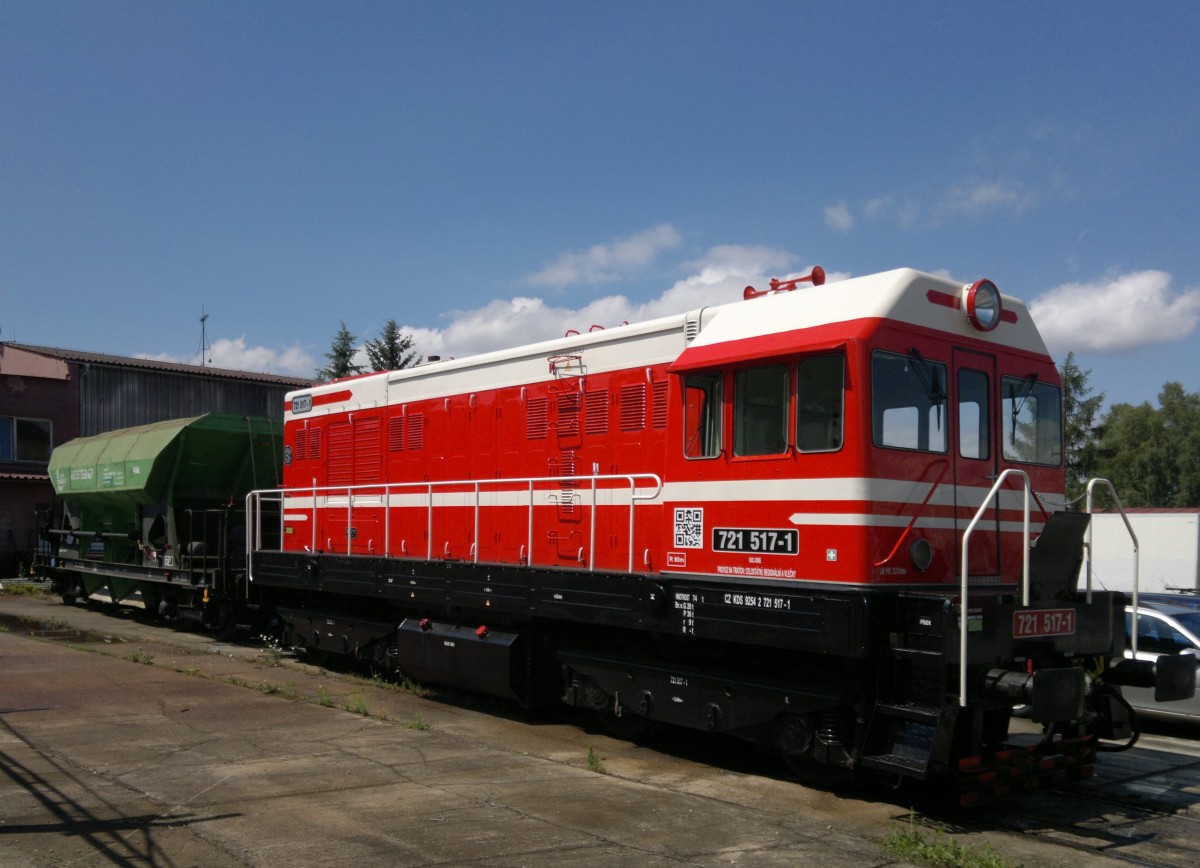 721 517-1 (Baujahre 1965)am 1.7.2014 in Kladno Lok-Werkstatt KDS.