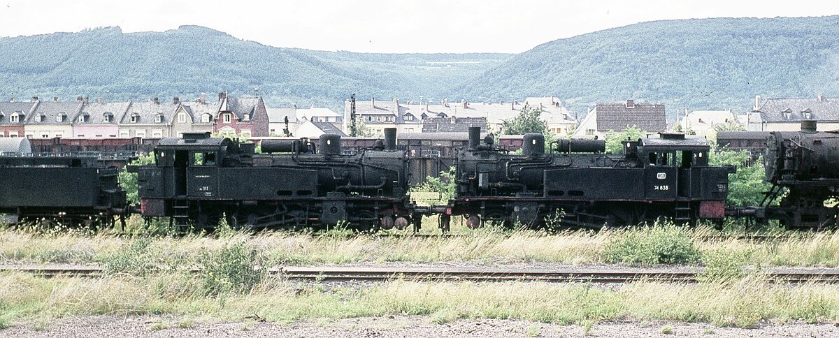 74 111  und  74 838   ausgem.abgestellt