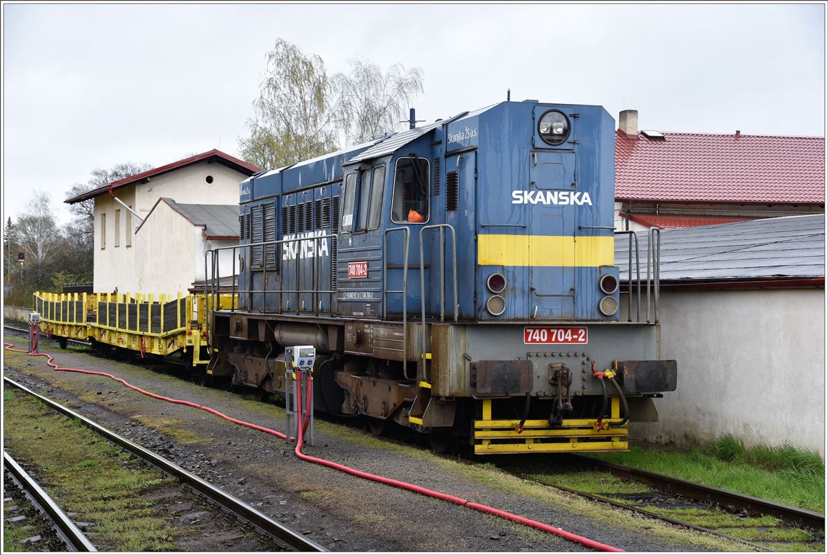 740 704-2 in Česká Lipa hl.n. (07.04.2017)