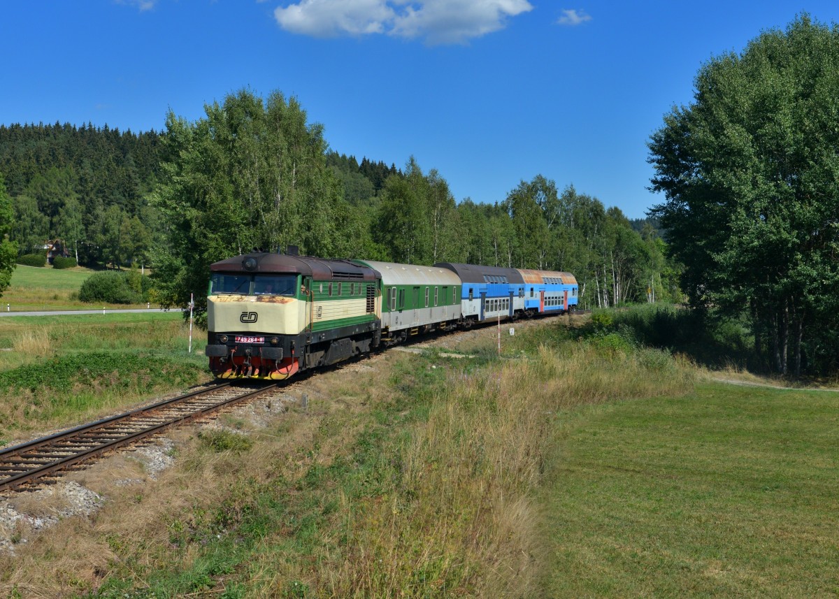 749 264 mit Os 8122 am 29.08.2015 bei Hurka.