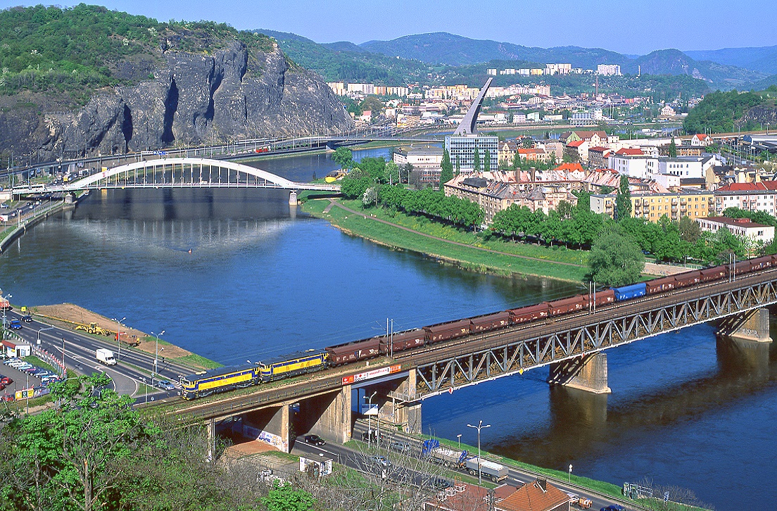 753 734 + 753 730, Ústí nad Labem, 21.04.2009.