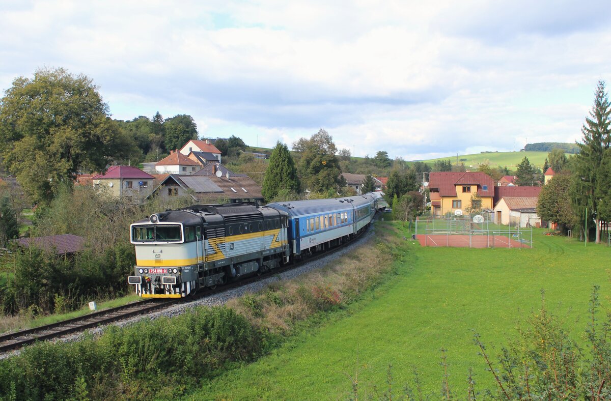 754 018-0 als R 884 zu sehen am 29.09.24 in Polichno. 