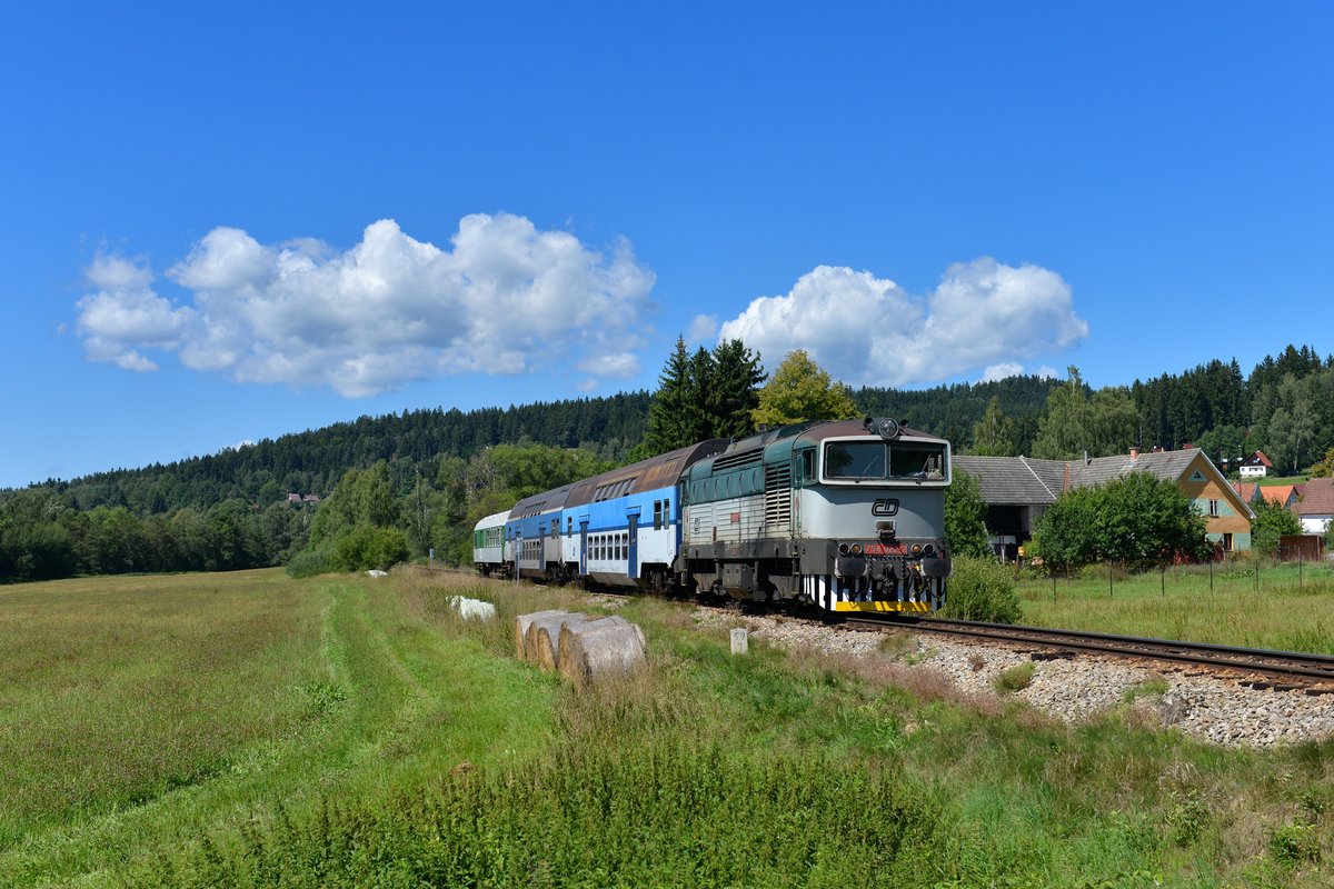 754 022 mit einem Os am 15.08.2017 bei Hurka. 