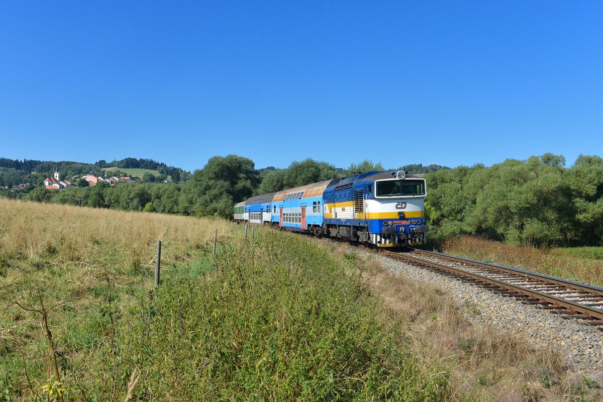 754 024 mit einem Os am 29.08.2015 bei Horice.