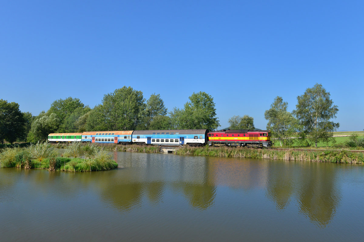 754 044 mit einem Os am 15.09.2016 bei Kremze. 