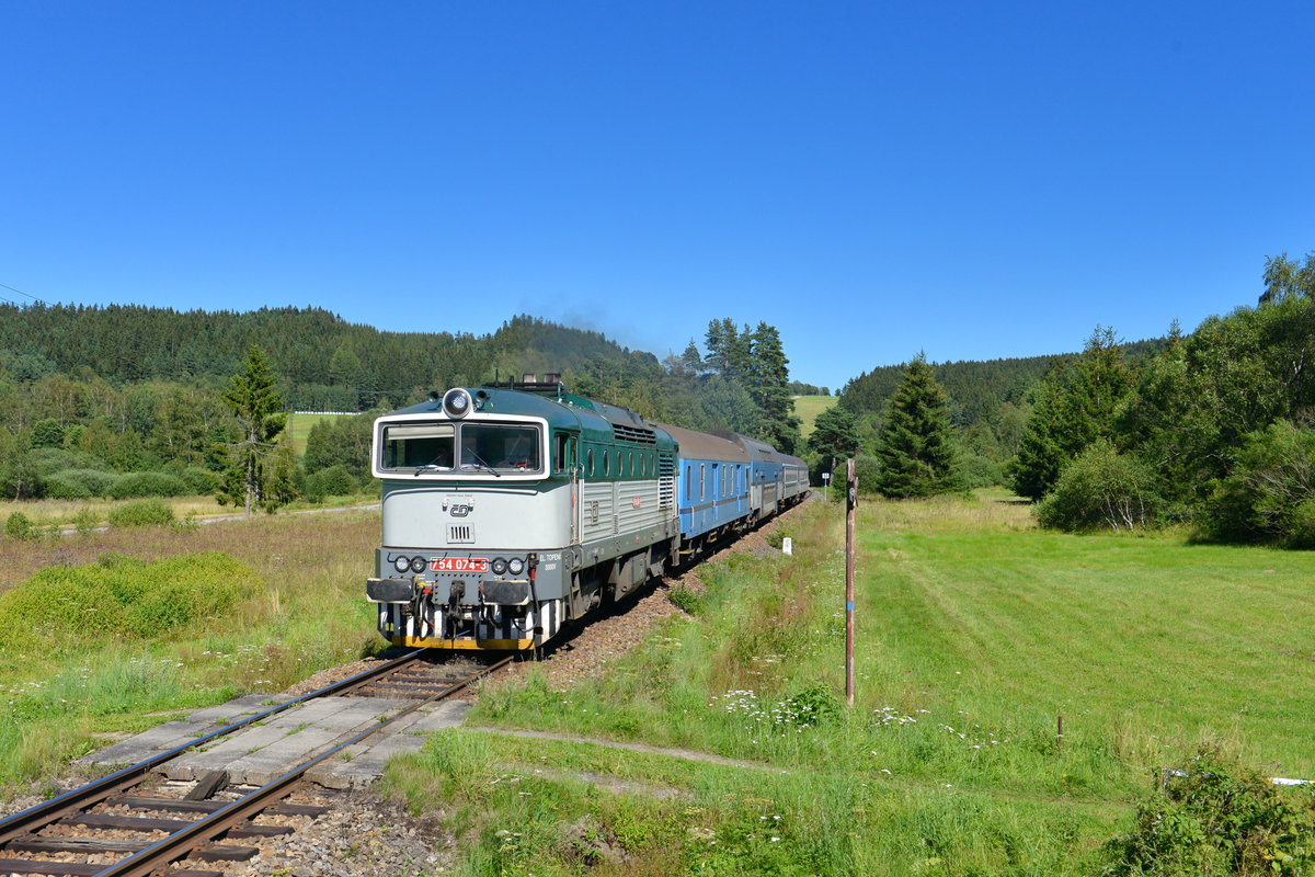 754 074 mit einem Os am 08.08.2016 bei Zlabek. 