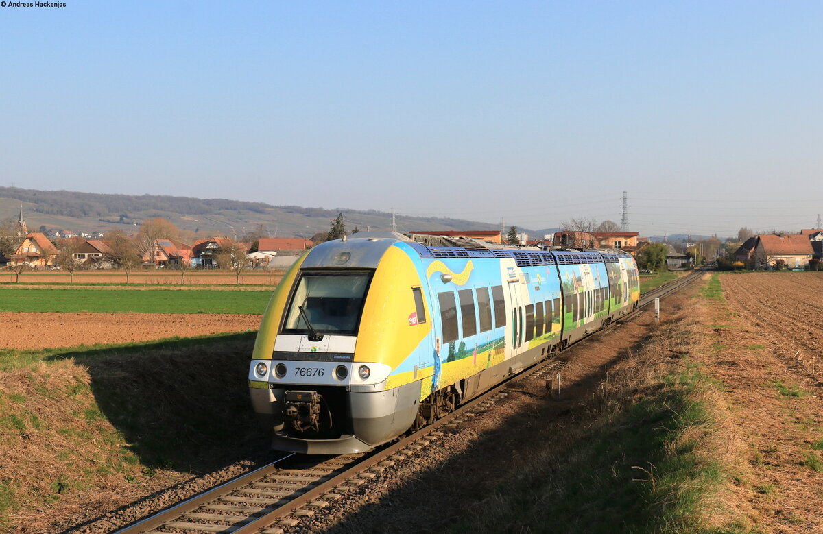 76675 als TER 31712 (Strasbourg - Barr) bei Dorlisheim 23.3.22