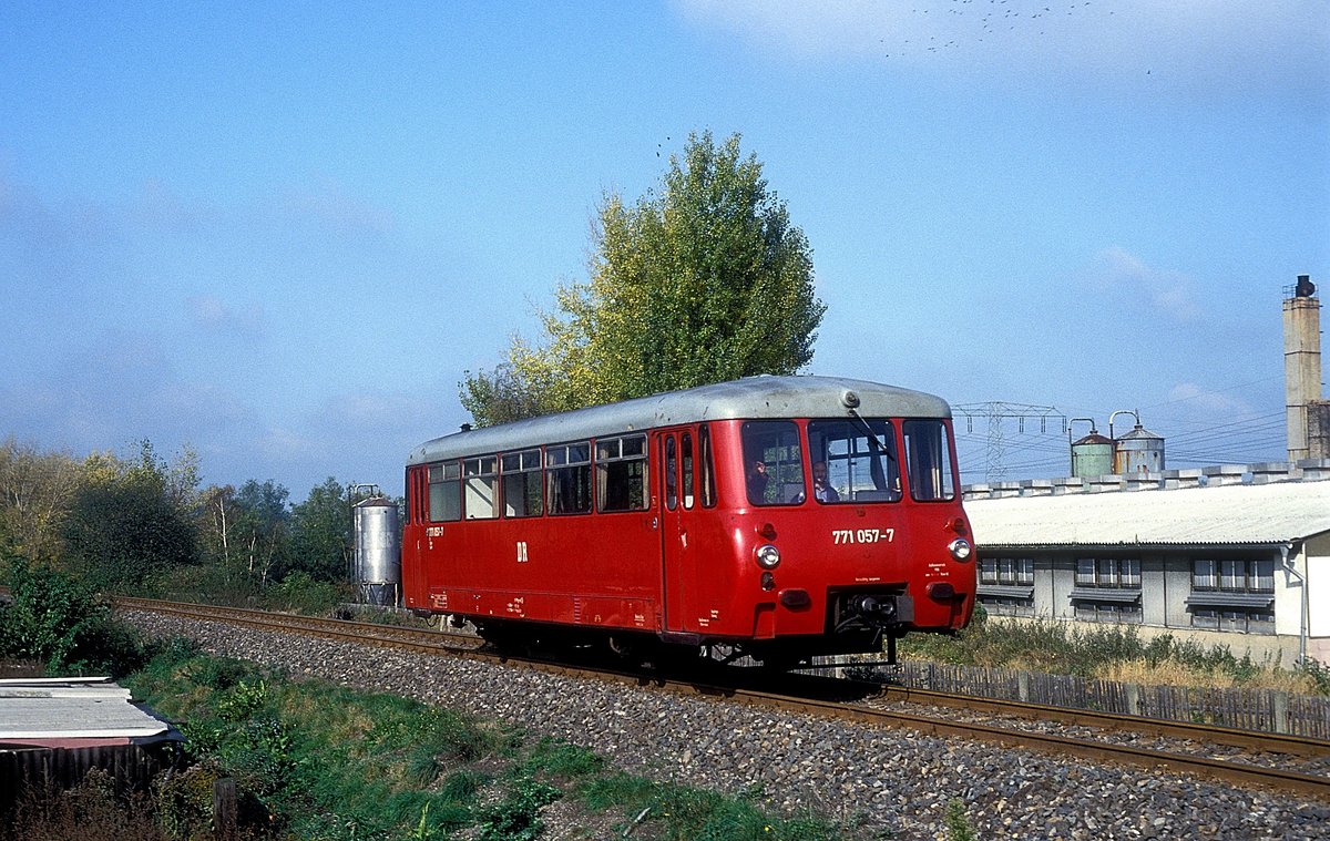 771 057  bei Pegau  10.10.92