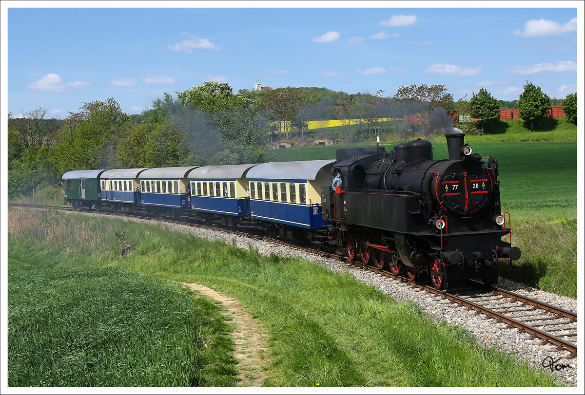 77.28 auf der Fahrt von Wien Praterstern nach Ernstbrunn, zum 4. Oldtimertreffen. 
Karnabrunn 4.5.2014