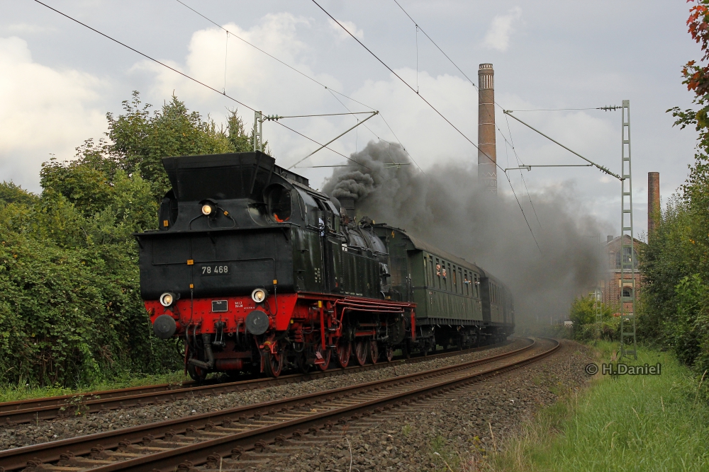 78 468 mit Sonderzug am 19.09.2015 in Essen Horst und fuhr weiter nach Osnabrück.