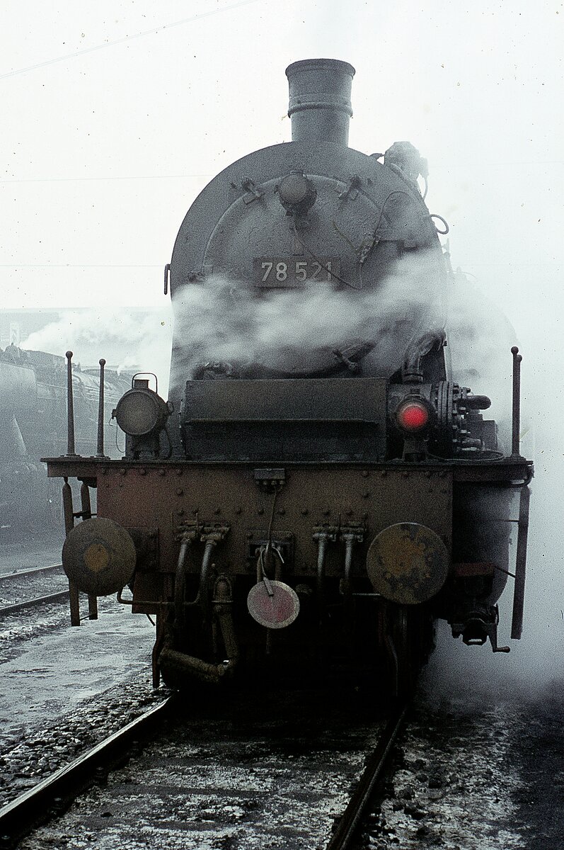 78 521    v.v.  hochkant