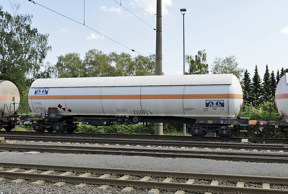 7813 156-7 -Aretz GmbH- Kesselwagen in Brühl-Vochem - 21.08.2019