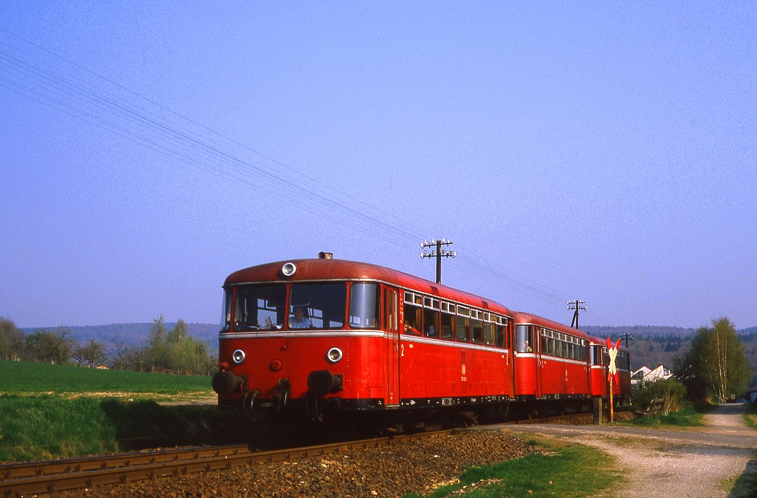 798 590, Köppern, N8769, 02.05.1986.