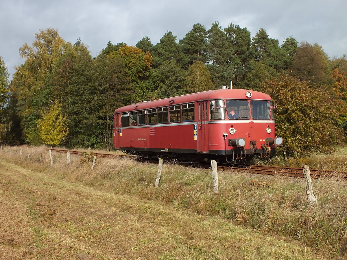 798 610 der EGP am 29.10.2016 auf Sonderfahrt/Abschiedsfahrt von Putlitz nach Pritzwalk.