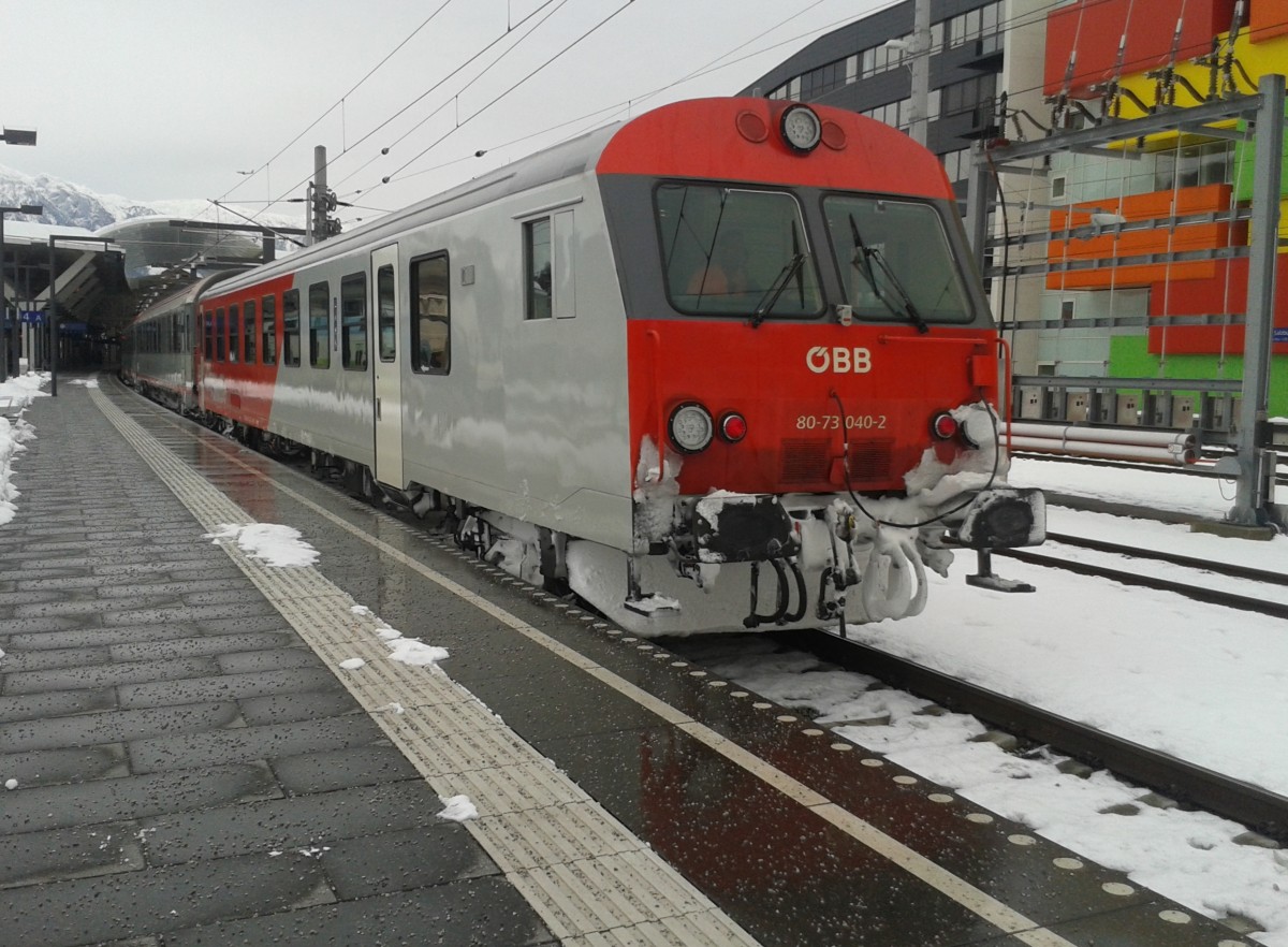 80-73 040-2 am Zugschluss des IC 512 (Graz Hbf - Selzthal - Salzburg Hbf) am 5.1.2015 in Salzburg Hbf.