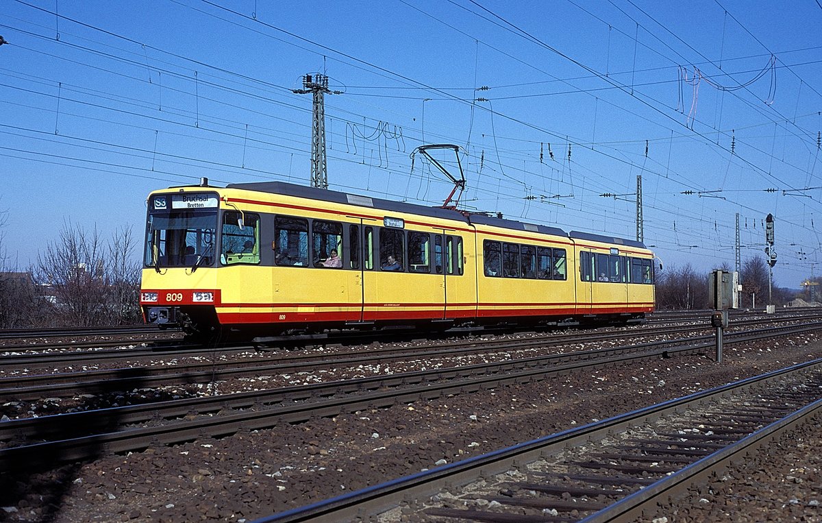  809  Karlsruhe Hbf  10.03.95