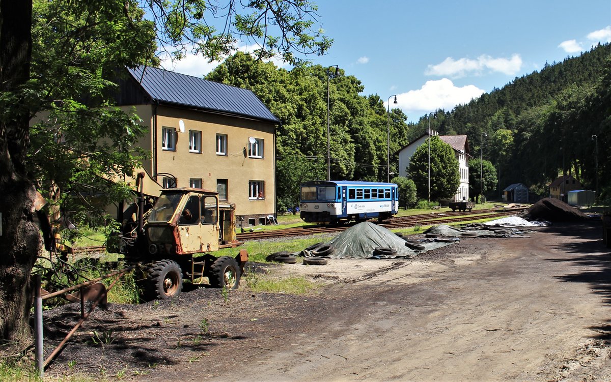 810 337-6 ist als Os 16706 am 01.07.20 in Žlutice zusehen.
