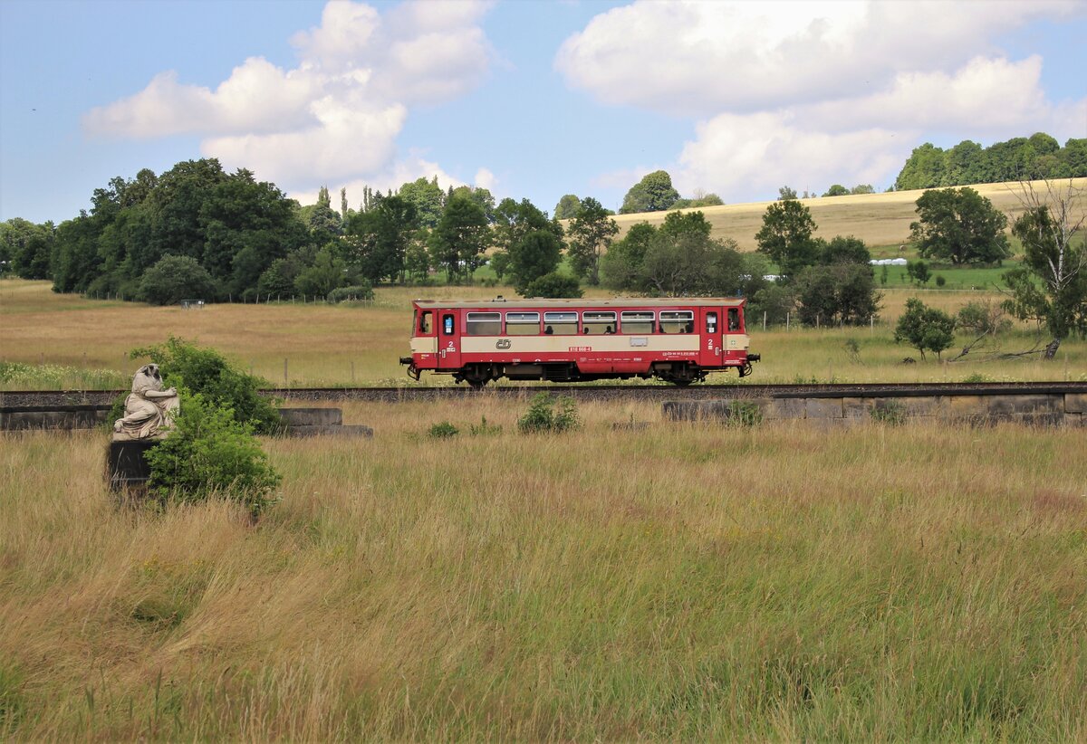 810 668-4 als Os 26070 war am 10.07.21 bei Dolní Podluží zu sehen.