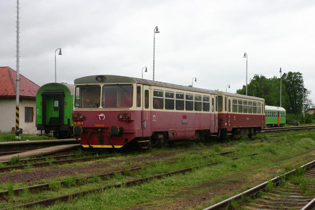 810159 erreicht als Os aus Prievidza am 31.05.2005 seinen Zielbahnhof
Horna Stubna.