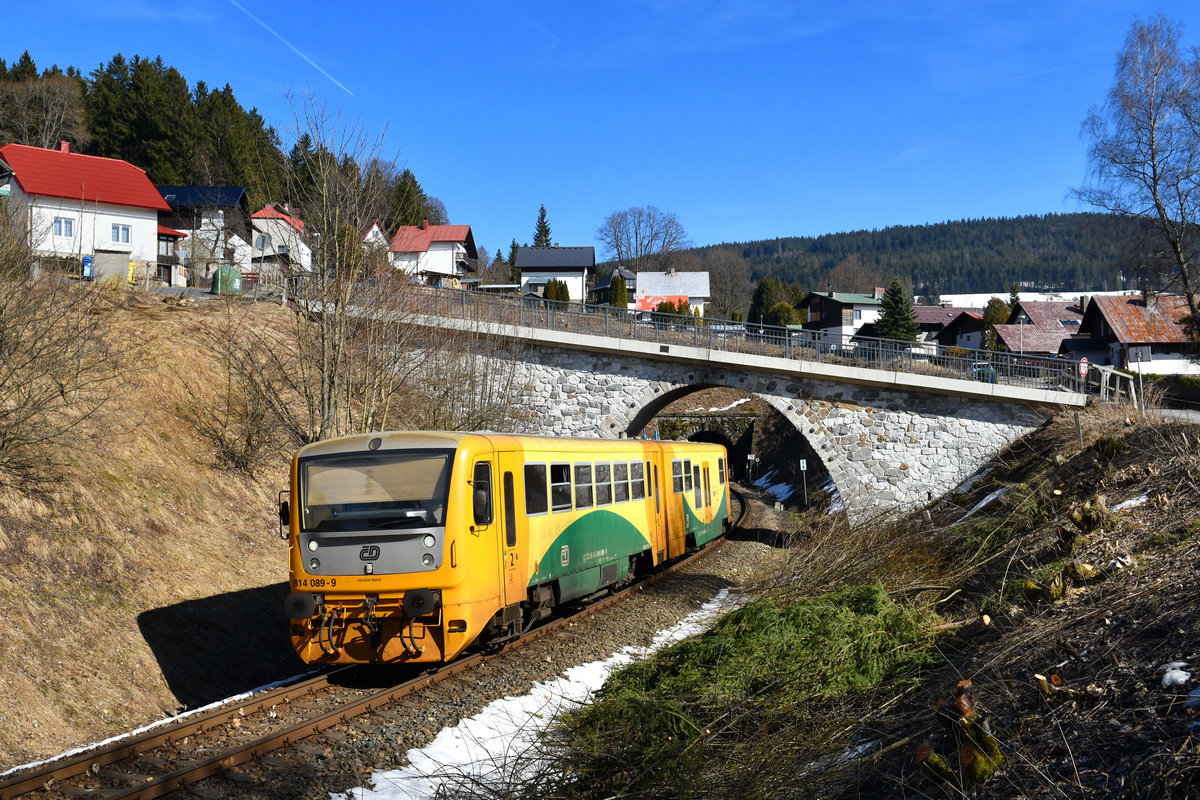 814 089 am 02.04.2018 bei Zelezna Ruda. 