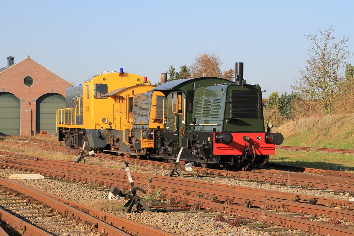 “Sik” 204, “Sik” 353 und 2278 der Stichting Stadskanaal Rail (STAR) während rangierarbeiten auf Bahnhof Stadskanaal am 1-11-2014.