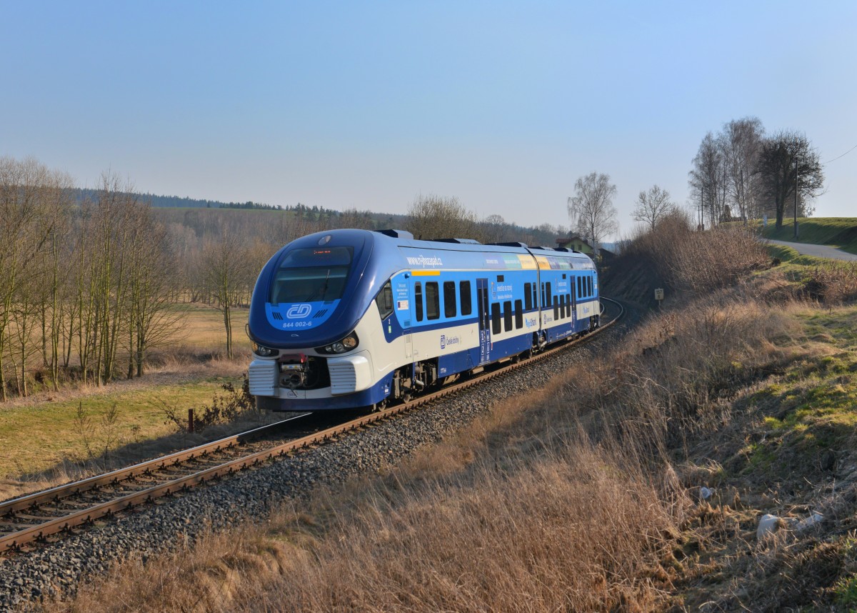 844 002 als Os 7421 am 20.03.2015 bei Blizejov.