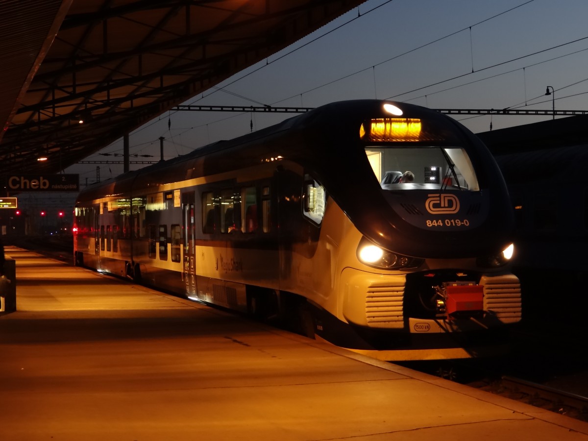 844 019 zusehen am 02.10.13 in Cheb. 