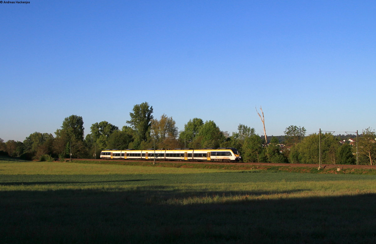 8442 305 als RB 19638 (Mühlacker-Bruchsal) bei Helmsheim 7.5.20