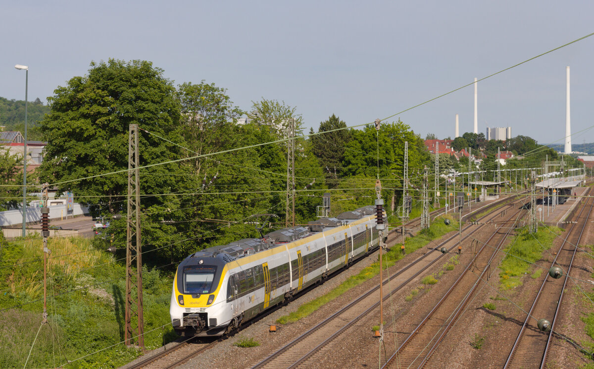 8442 809 als RB18 Tübingen-Heilbronn am 16.06.2021 in Oberesslingen. 
