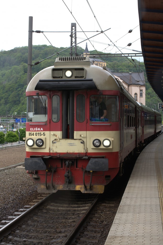 854 015 - 9 Eliska in Usti n. Labem , um 09:15 Uhr am 13.05.2014 zur Fahrt nach Liberec. 