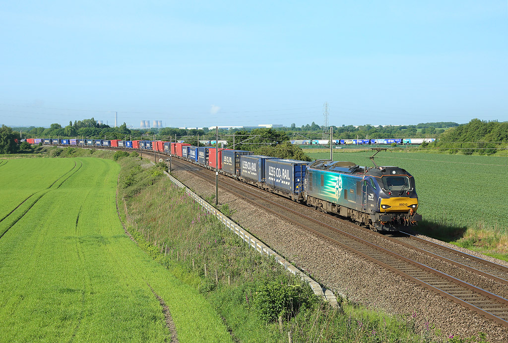 88010 passes Red Bank whilst working the 0624 Daventry - Mossend intermodal, 27 May 2020